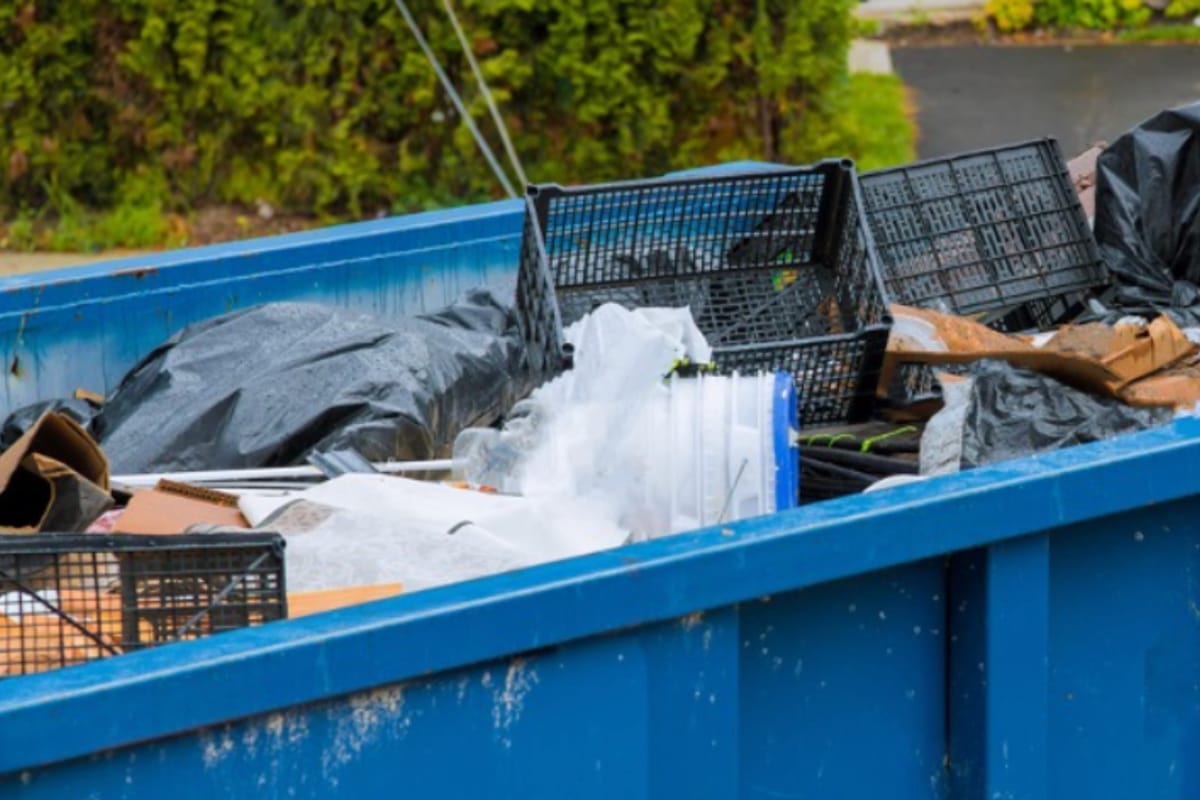 How a nationwide bicycle manufacturer centralized containers across its stores